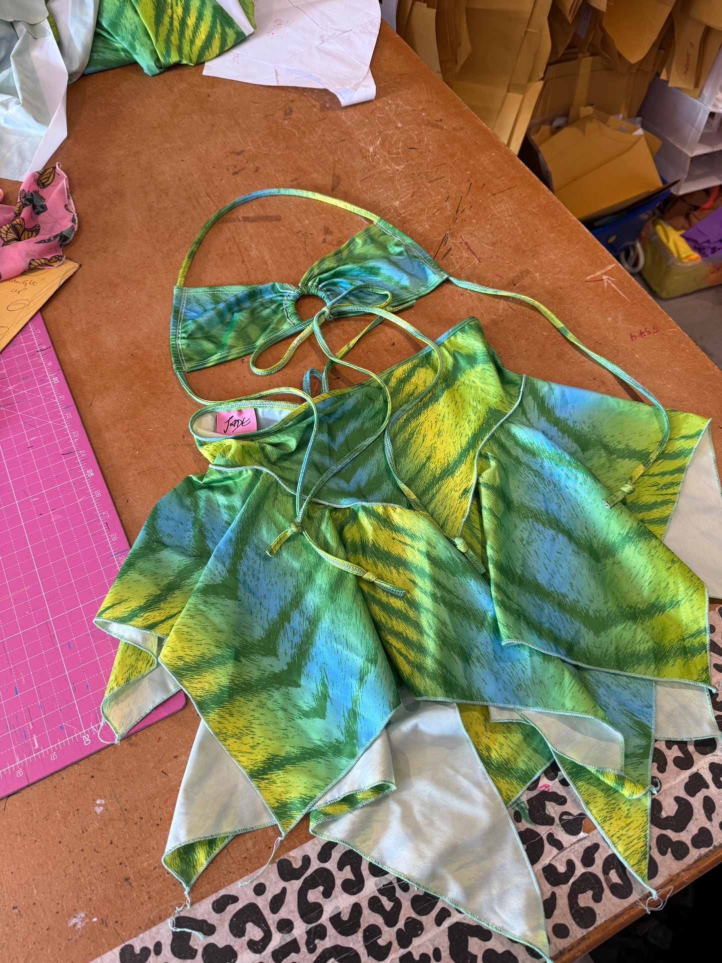 30% off custom - Tropic Tiger