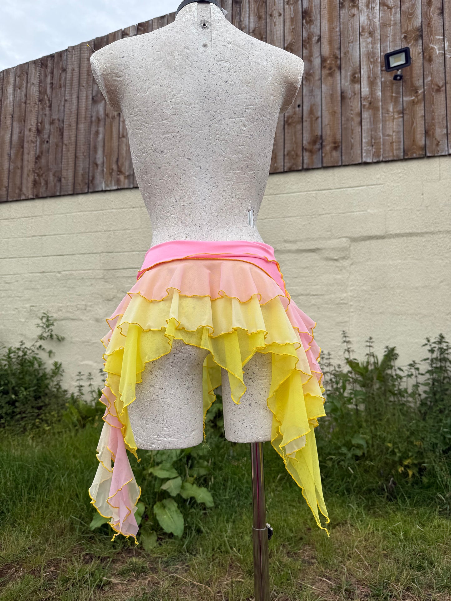 Bubble gum to yellow ruffle skirt - Choose your size