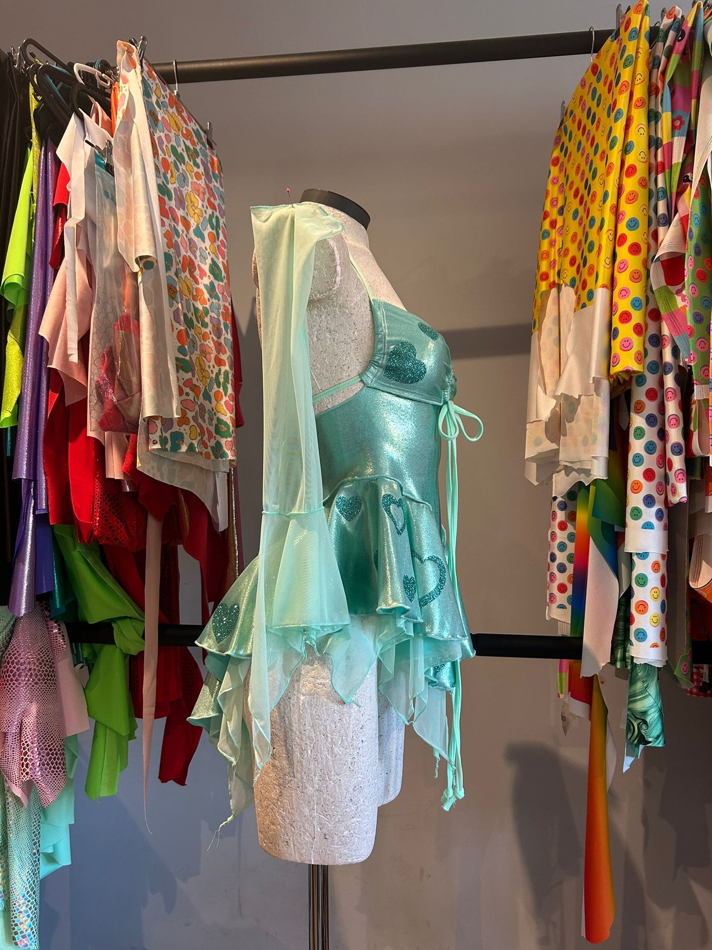 (R2S) UK 8 - MINT Cupid Dixie dress + sleeves - Short length