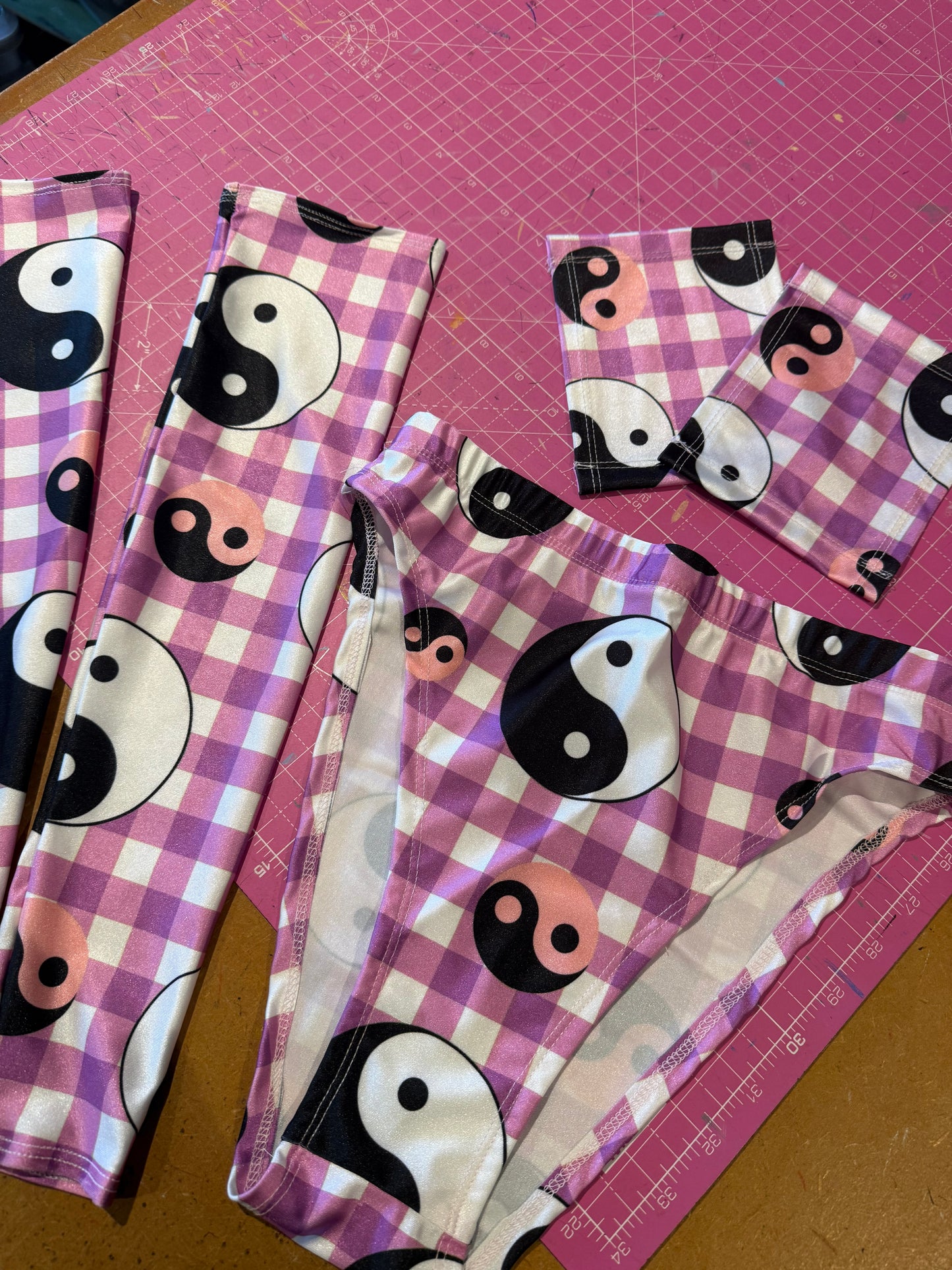 Sample sale// UK SIZE 10 - lilac yin bikini set + sleeves *straps will be added to the top