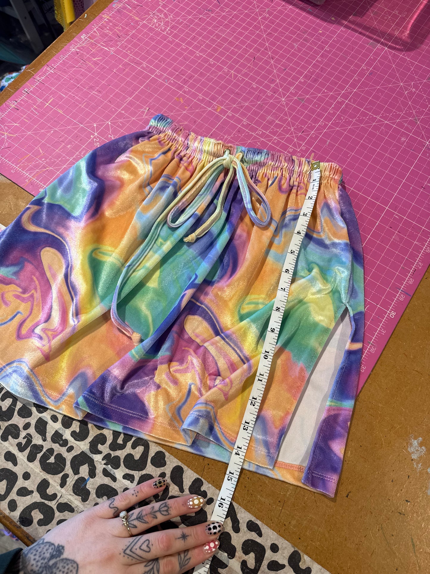 Sample sale// UK size small - velvet skirt