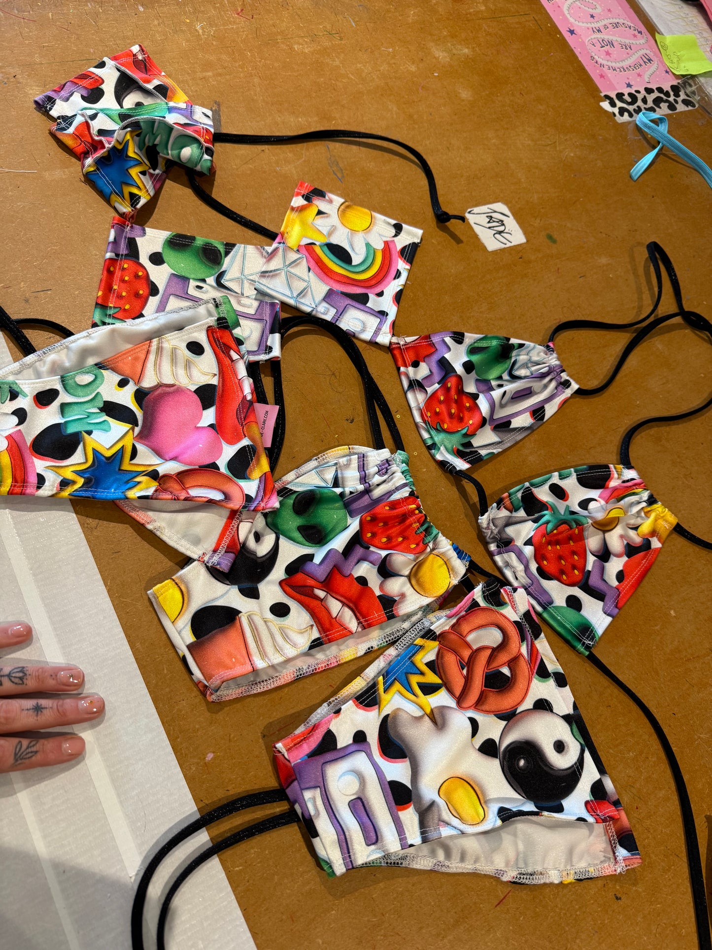 (M&R2S) Zero waste kini - 3D icons