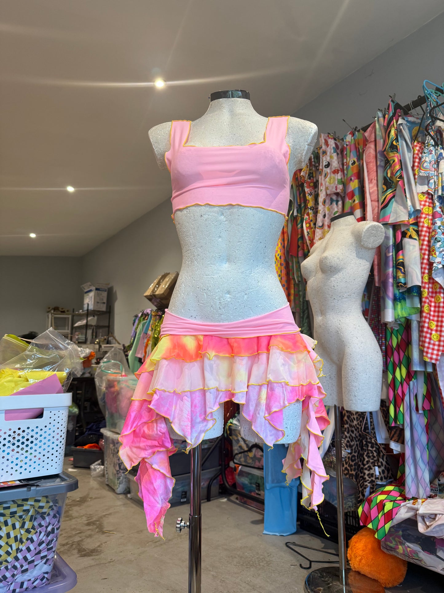 (R2S) UK 8 - One off - Pink tiedye ruffle skirt set.