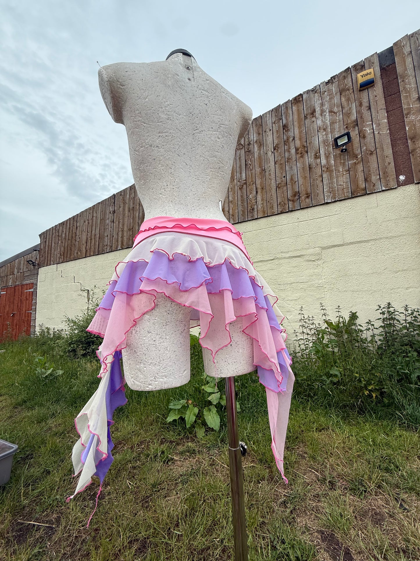 (R2S) UK6-8-  Bubble gum pink, lemon +  lilac ruffle skirt