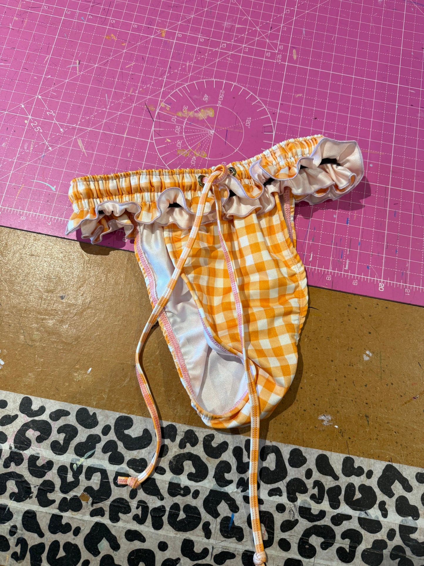 Sample sale// UK size 6-8  orange gingham darci bottoms