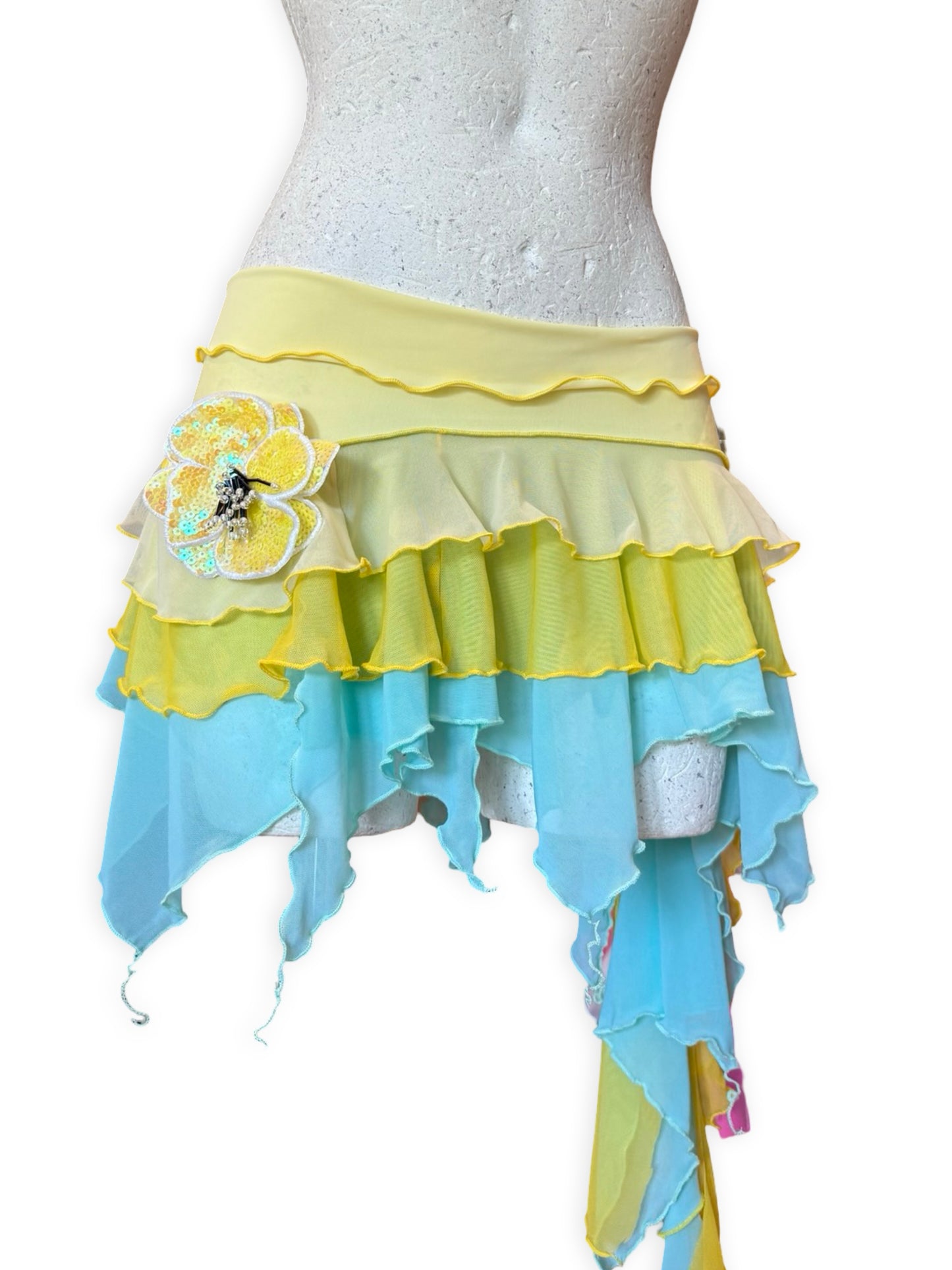 THE Daphne Harmonix Ruffle Skirt