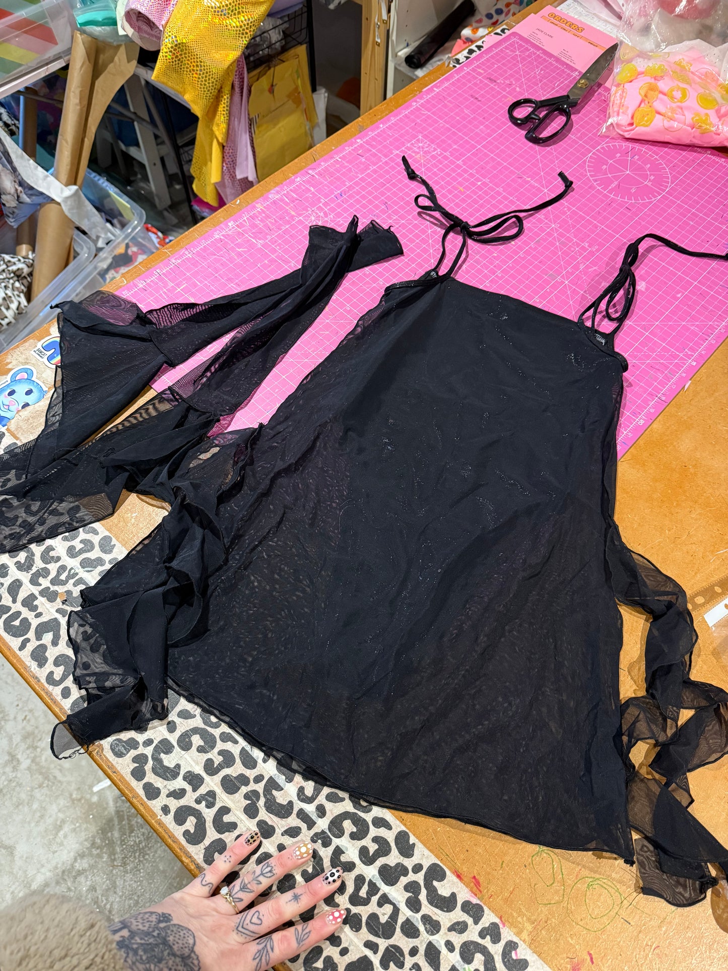 Sample sale// UK SIZE 6-8 Black leotard mini dress + sleeves