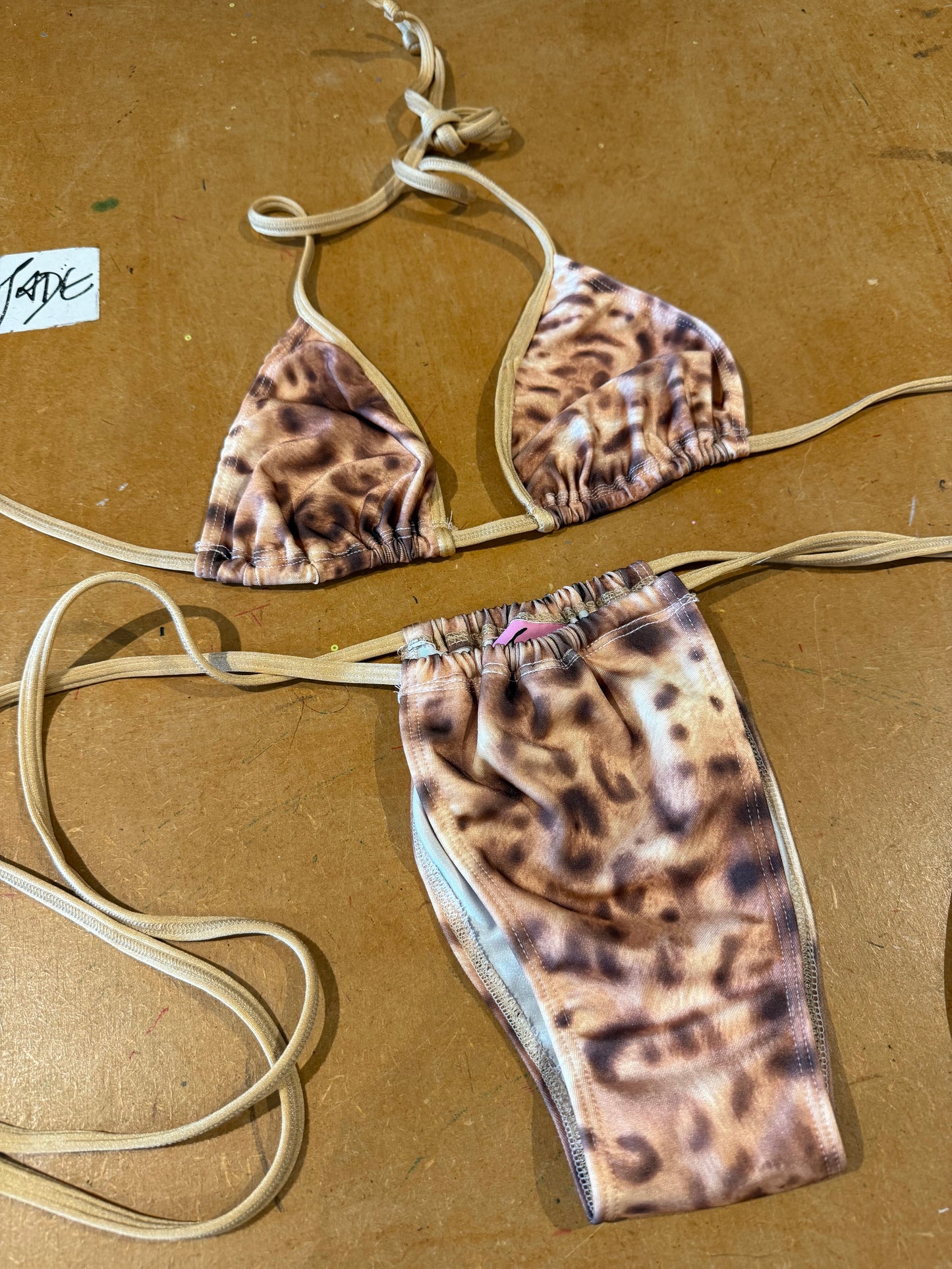 (M&R2S) Zero waste kini - Mocha Leopard