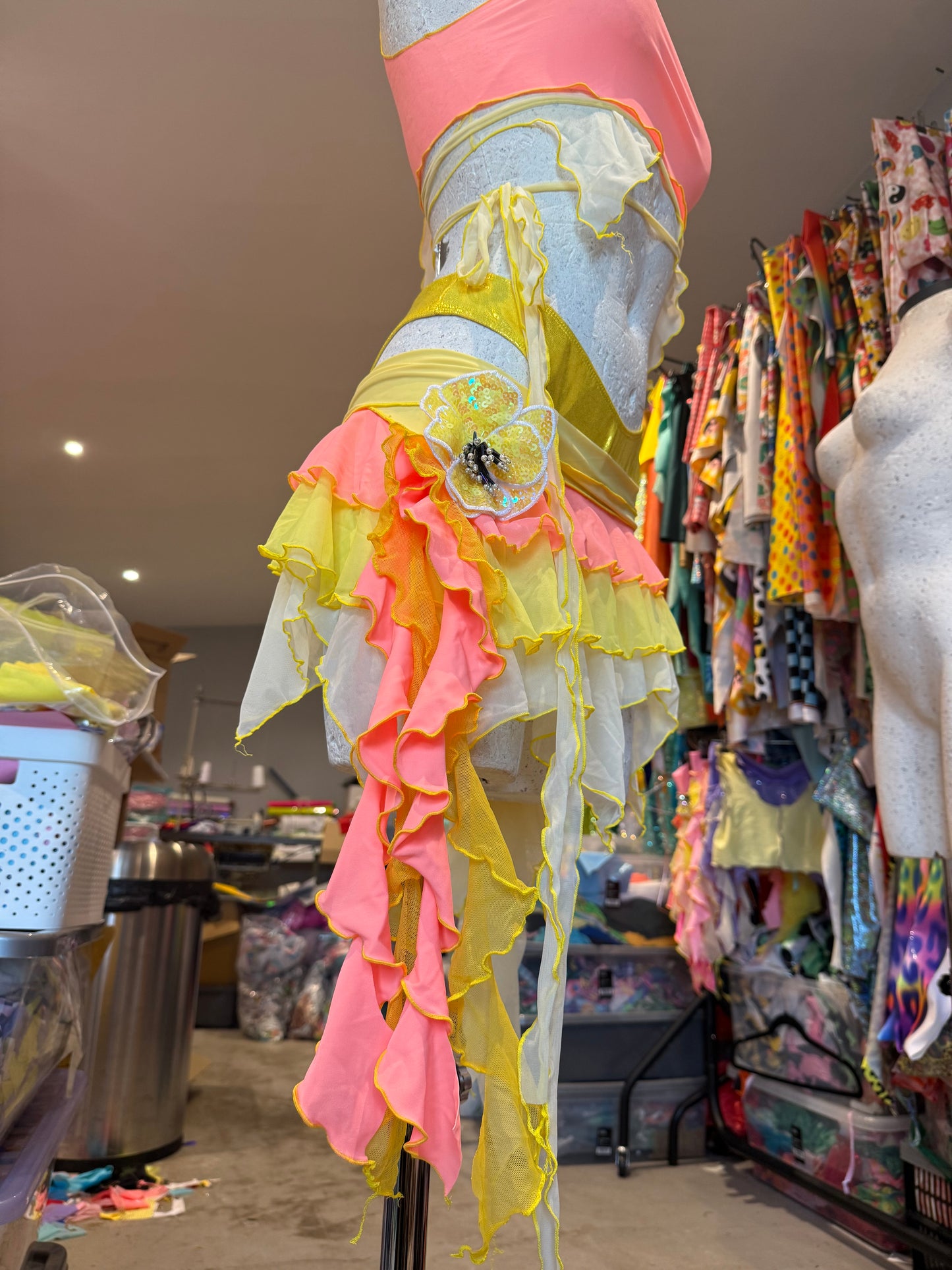 (R2S) Choose your size -  Lemon + Orange ruffle skirt set with HR bottoms
