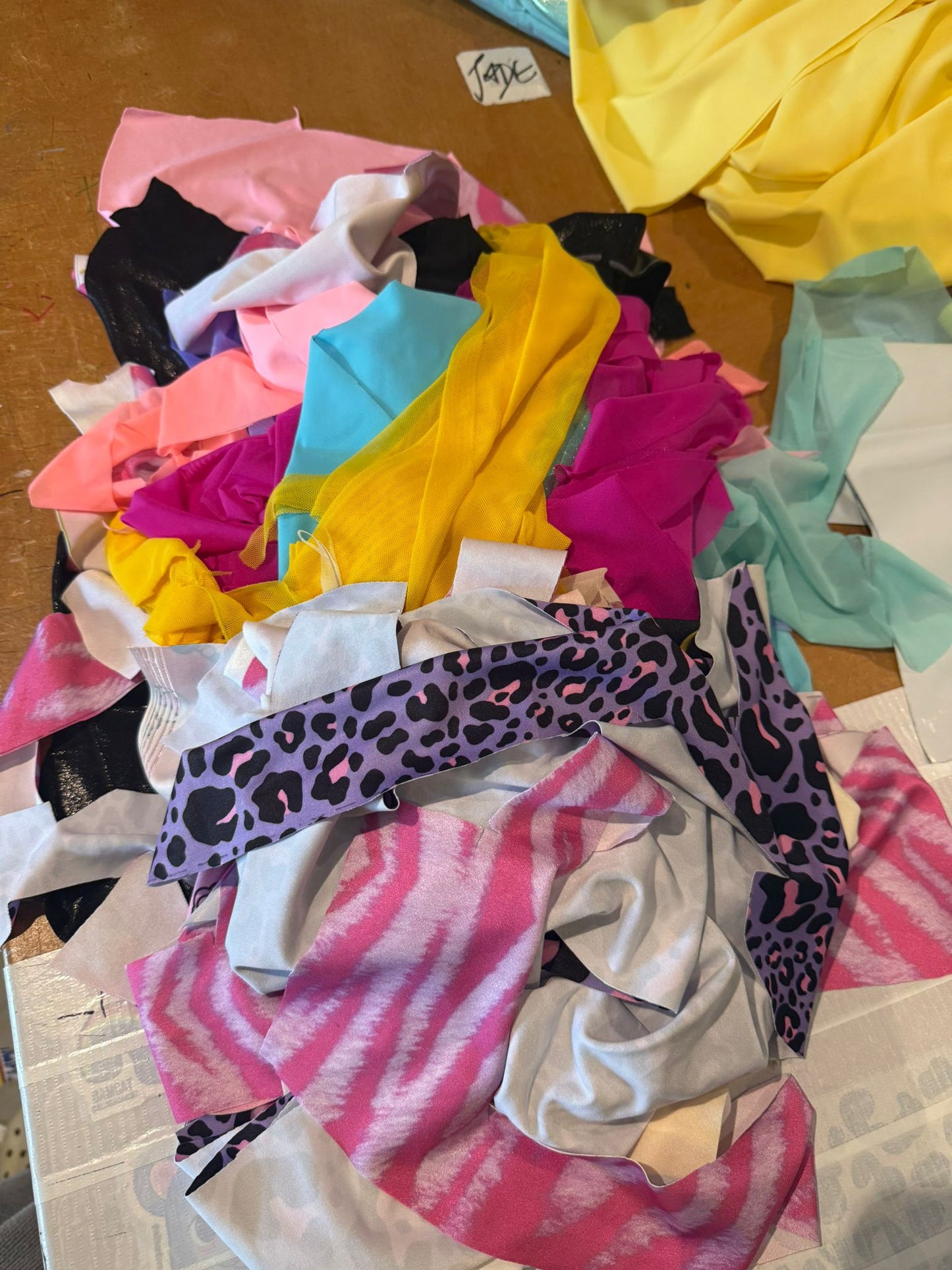Mystery Maker bundles - PARCEL D* - Small parcel - 700g- 1kg